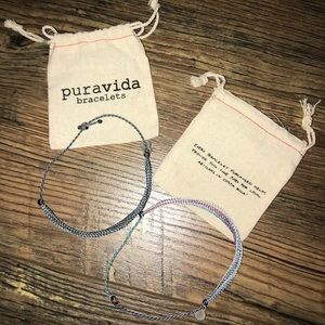 2 puravida bracelets
